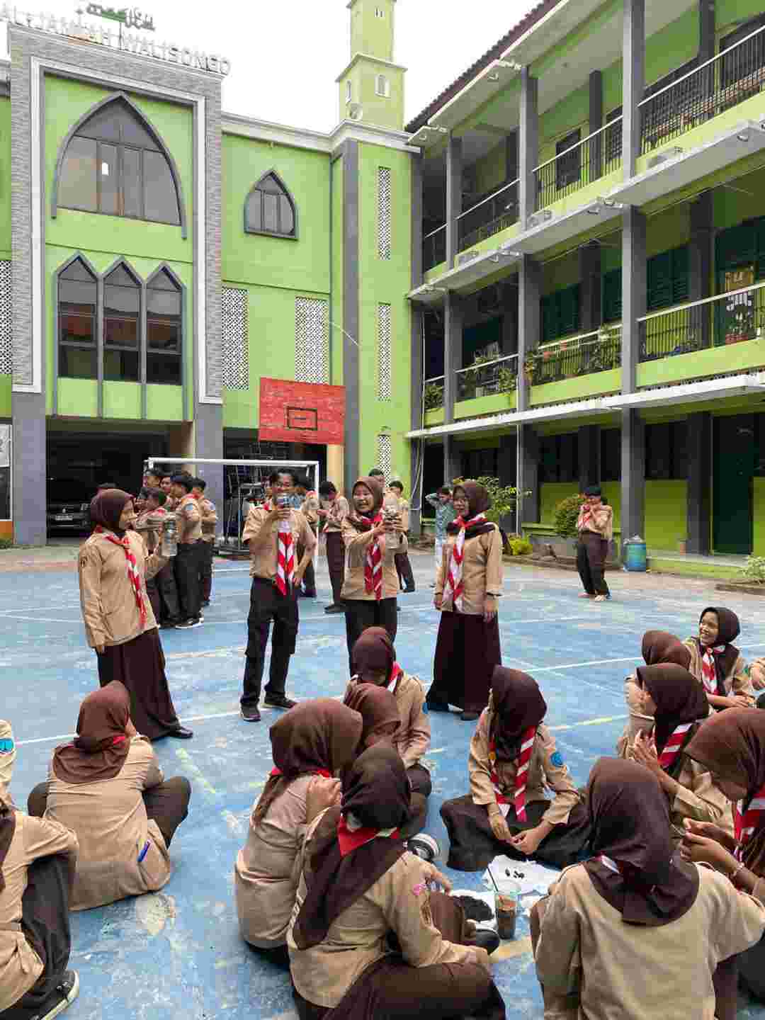 Praktik Materi Lapangan